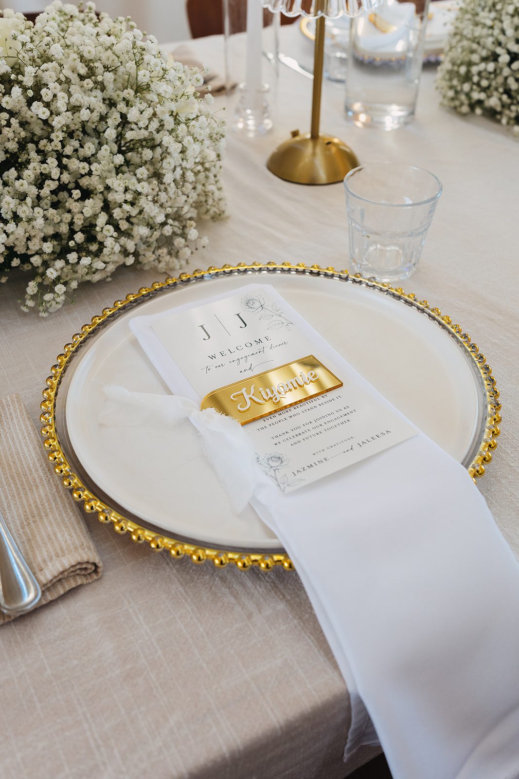 Jazmine and Jaleesa engagement dinner dinner party ambiance in Maryland — Creative Motion Events