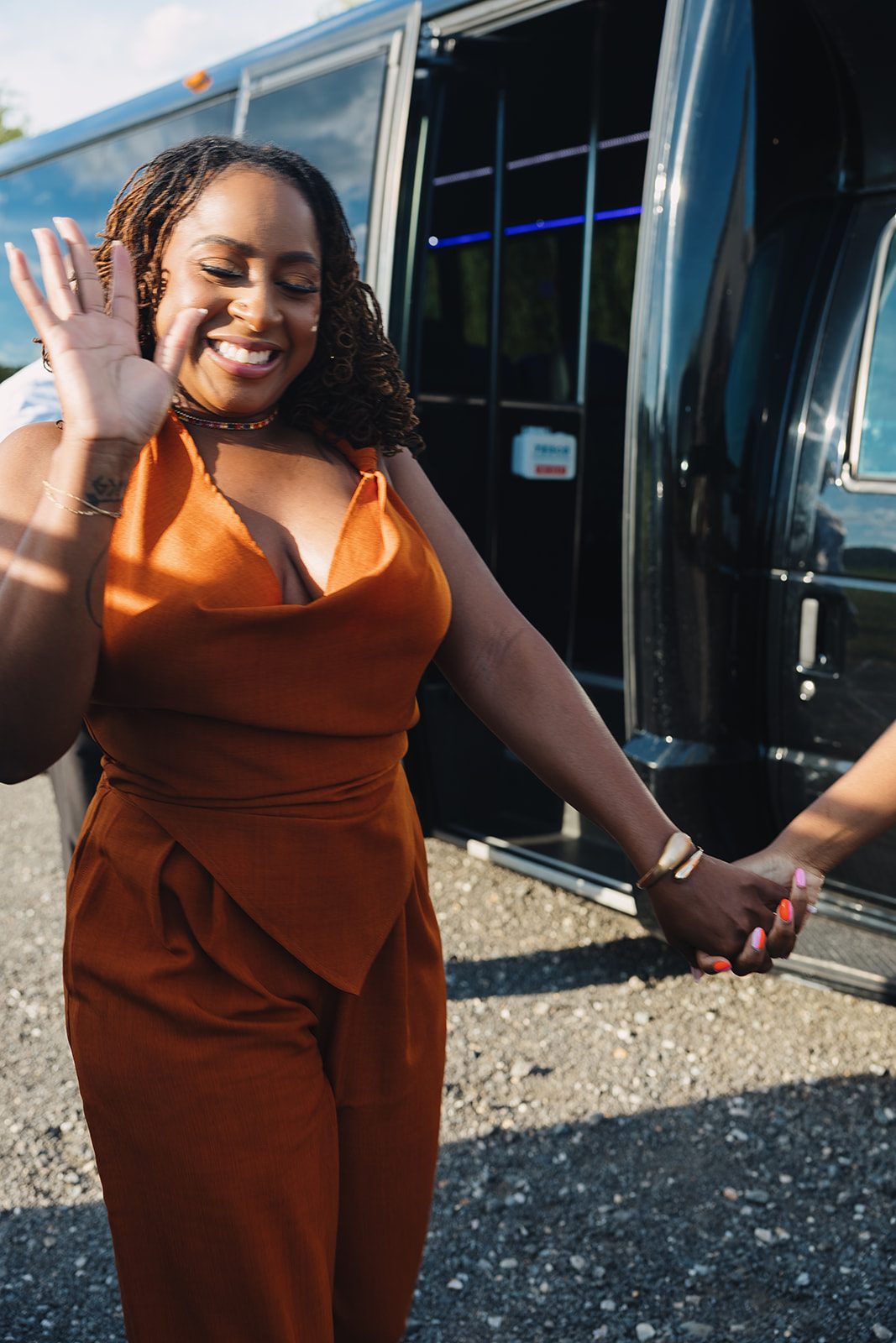 Jazmine and Jaleesa engagement dinner floral centerpiece in Maryland — Creative Motion Events