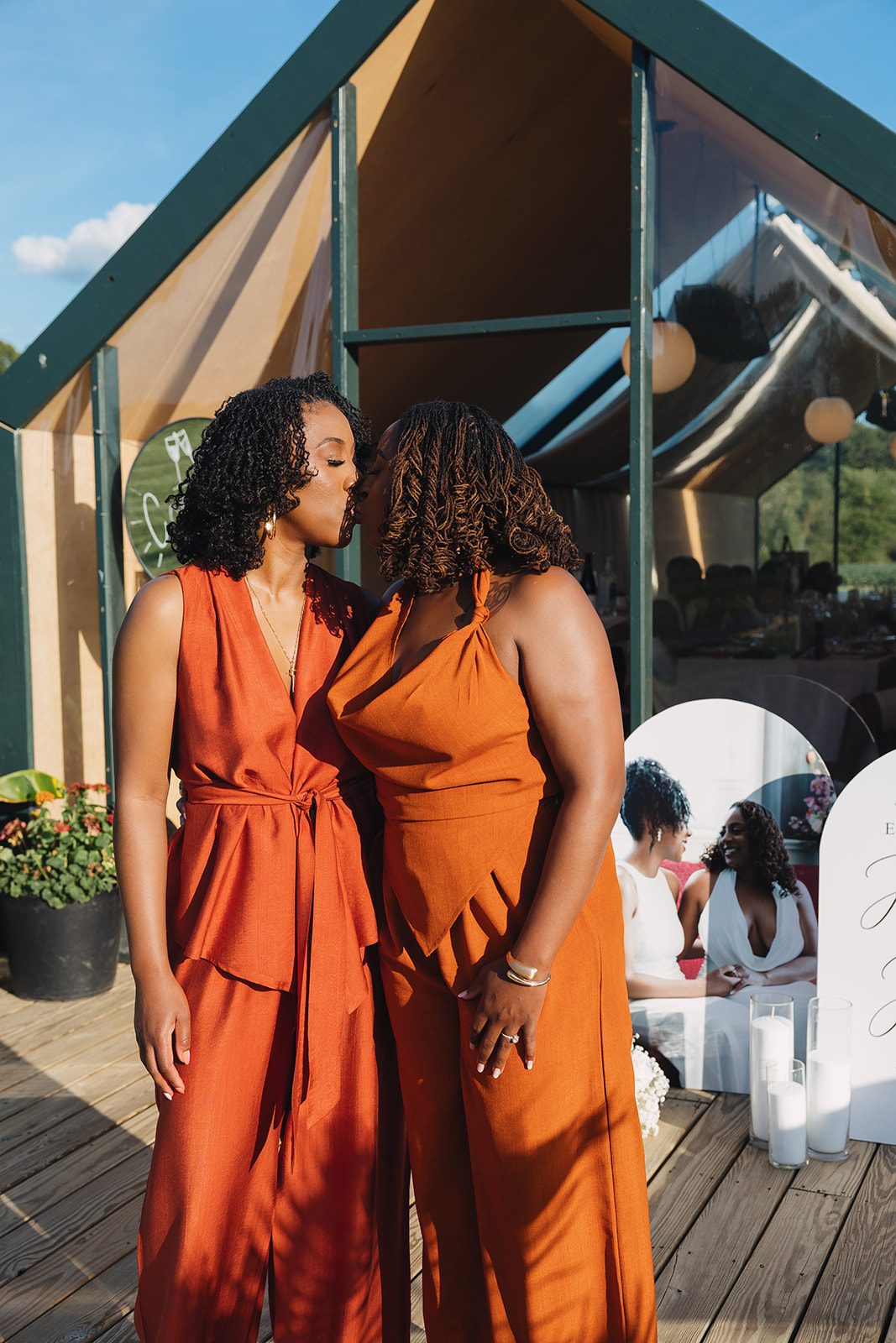 Jazmine and Jaleesa engagement dinner floral centerpiece in Maryland — Creative Motion Events