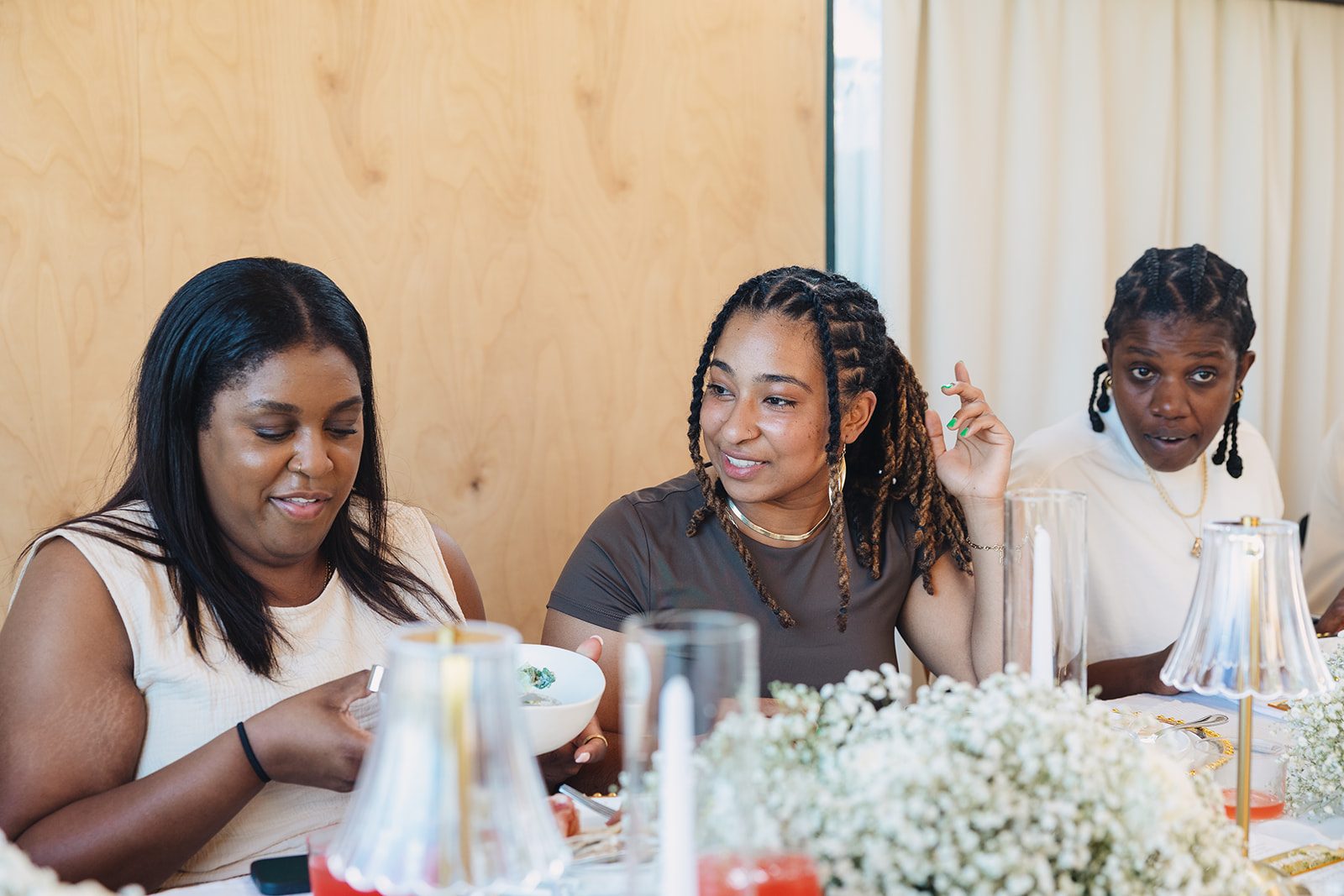Jazmine and Jaleesa engagement dinner dinner party ambiance in Maryland — Creative Motion Events