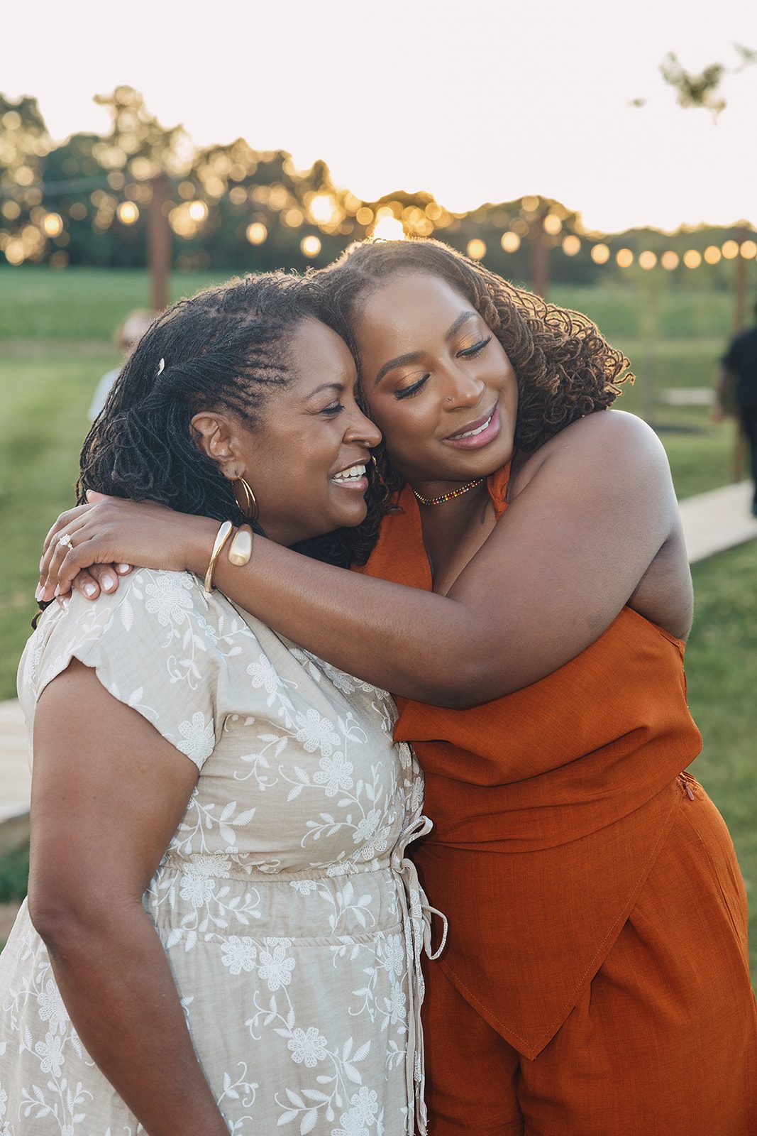 Jazmine and Jaleesa engagement dinner candlelit reception décor in Maryland — Creative Motion Events