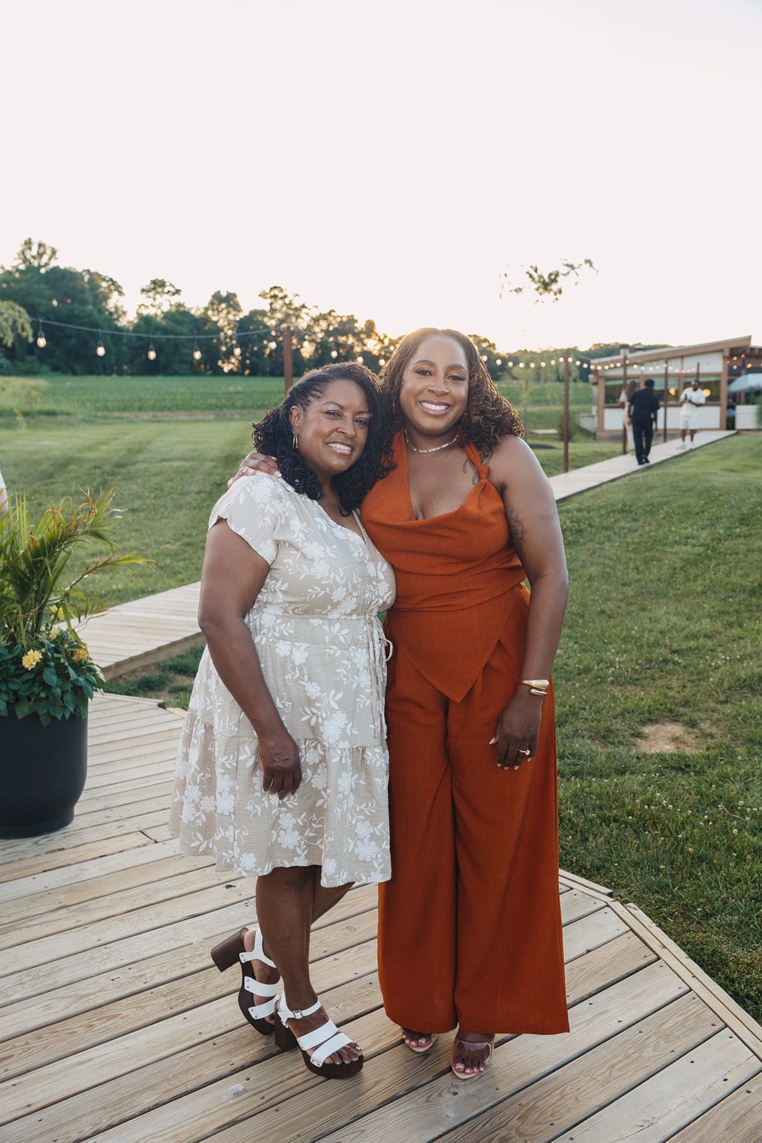 Jazmine and Jaleesa engagement dinner dinner party ambiance in Maryland — Creative Motion Events