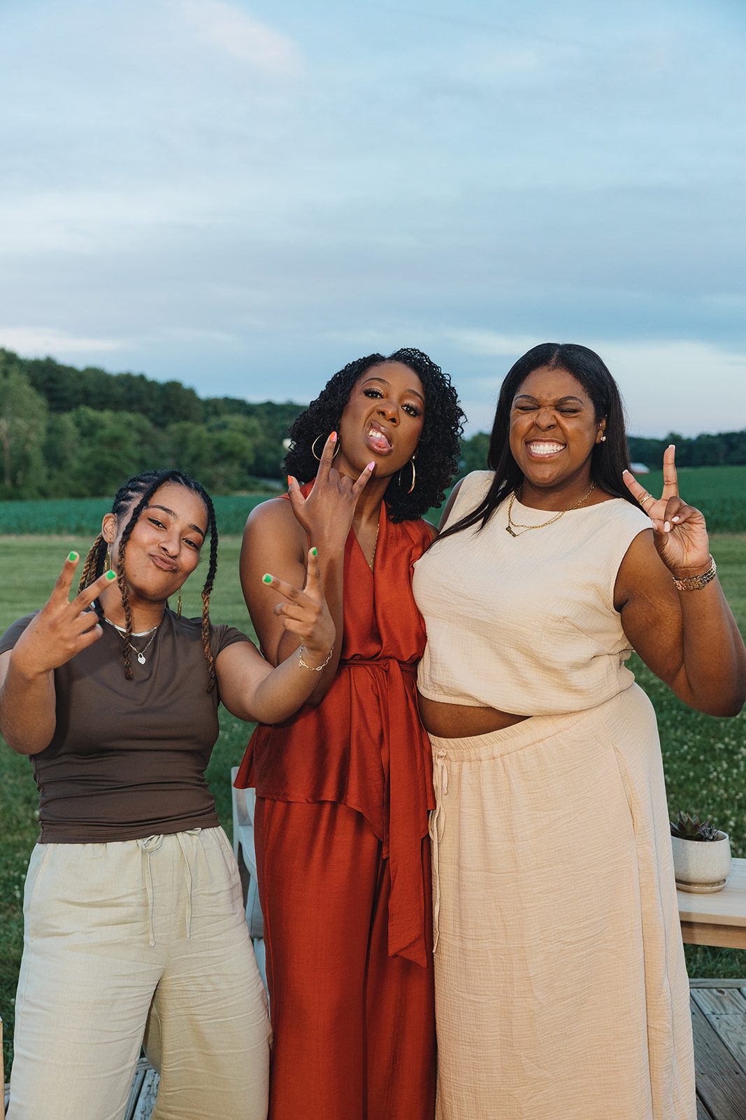 Jazmine and Jaleesa engagement dinner dinner party ambiance in Maryland — Creative Motion Events