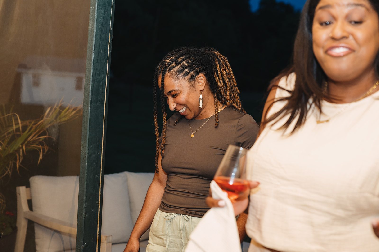 Jazmine and Jaleesa engagement dinner floral centerpiece in Maryland — Creative Motion Events