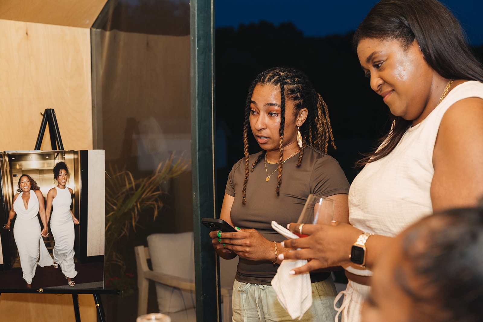 Jazmine and Jaleesa engagement dinner candlelit reception décor in Maryland — Creative Motion Events